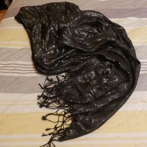 Sparkly scarf